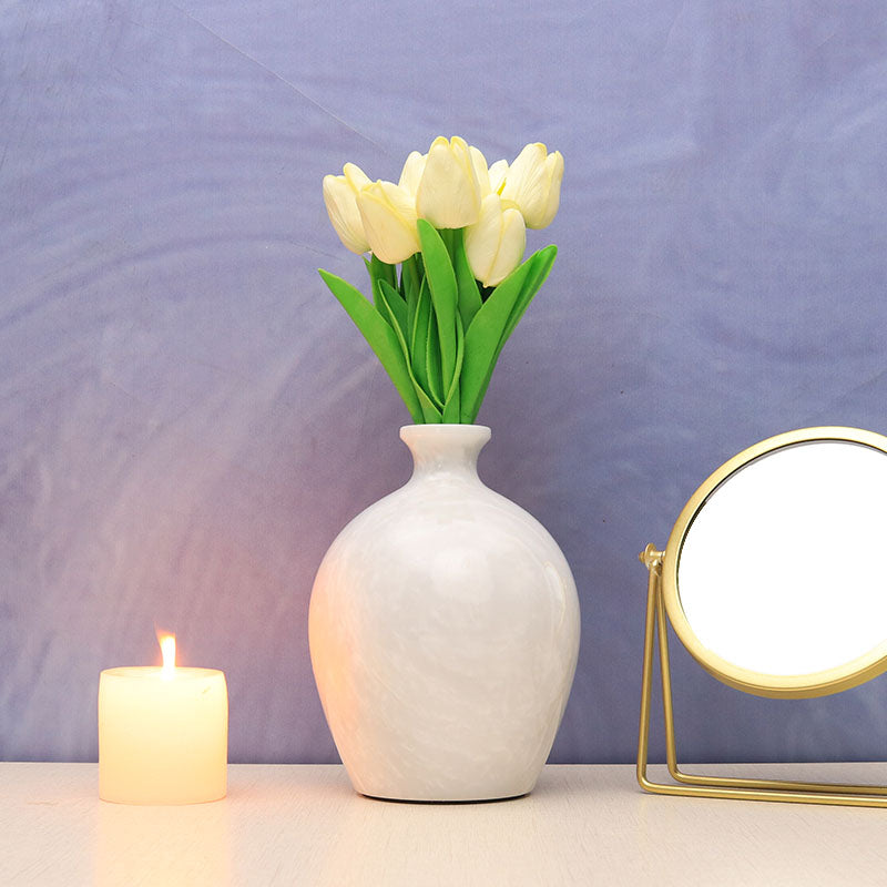 Earthen Vase - 8 Inches